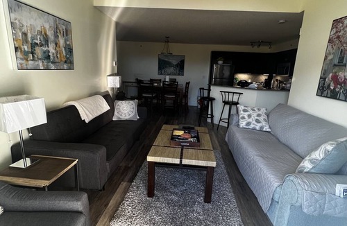 Invermere Condo | Cozy Condo & Invermere BC & Mountains & Lake view &Pool open in May& Hottub & AC