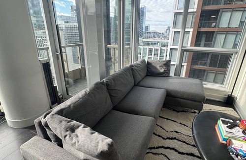 Toronto Entertainment District Condo | Cozy Downtown Toronto Condo in the heart of the Entertainment District