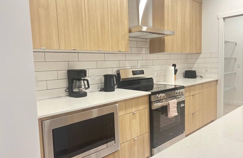 Northwest Edmonton House | Cozy Edmonton Retreat Near West Edmonton Mall