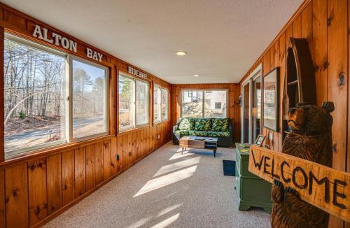 Alton House | Cozy Home Near Lake Winnipesaukee & Hiking Trails