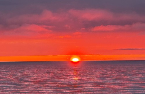 Petit-Etang House | Cozy home near National Park. Steps to the ocean and sunsets. Dog friendly!