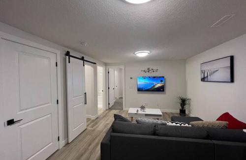 Calgary Apartment | Cozy New Suite in NW Calgary