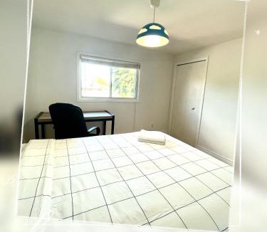 The Peanut House | Cozy Queen room with Shared Bath near Seneca Donmills Finch