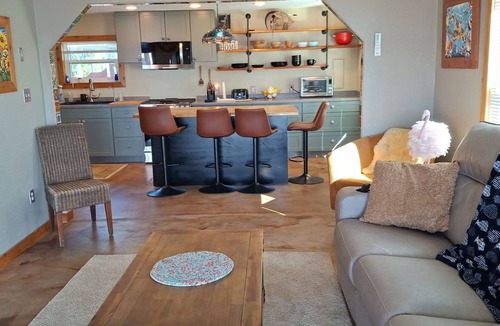 Crystal River House | Cozy Riverfront Retreat in Ozello across from marina w/hot tub and private dock