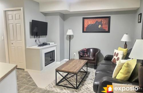 Canmore Apartment | Cozy Rocky Mountain Chalet Pet Friendly