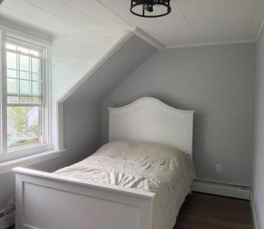 South Portland Apartment | Cozy South Portland Apt Near Downtown