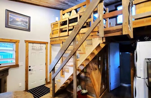 Regional District of Kitimat-Stikine Cabin | Cozy Spacious Cabin in Tiny House Village! 10A