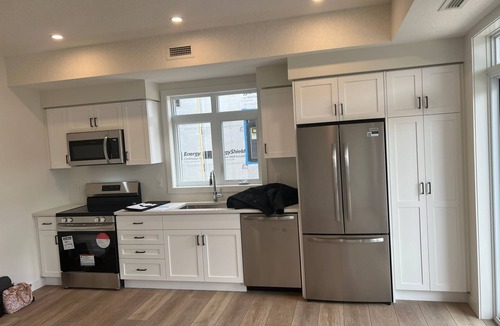 Guelph Condo | Cozy Stay in Guelph with Close to all amenities