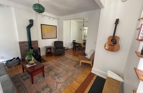 Portland House | Cozy townhouse minutes from downtown Portland on a car free island