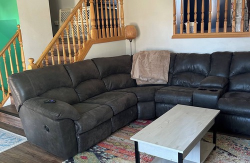 Hinton House | Cozy Valley Getaway
