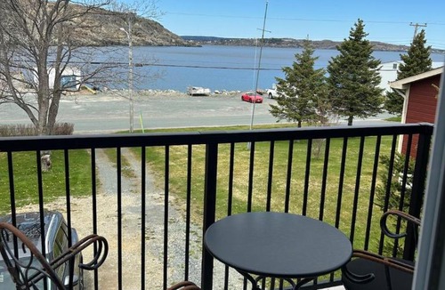 Cupids House | Cupids Guest House and SheShed