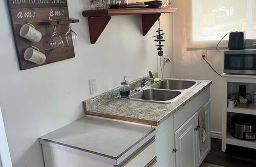 Beaverdell Cottage | Cute cozy red cottage.Close to the KVR, and river, perfect for outdoorsy people.