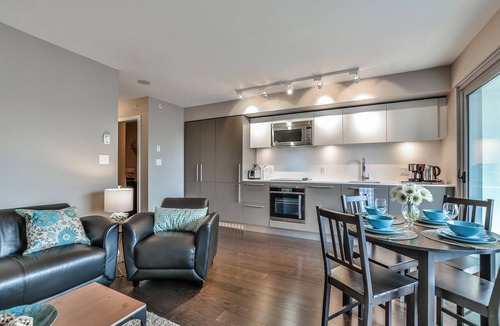 Central Apartment | D35 -1 Bedroom Downtown Vancouver