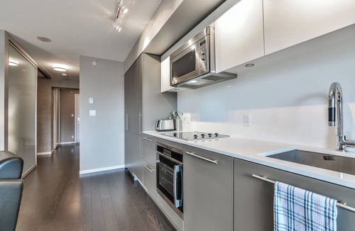 Central Apartment | D35 -1 Bedroom Downtown Vancouver