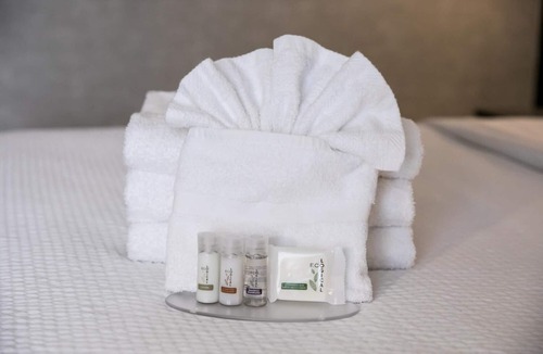 Richmond City Centre Hotel | Days Inn by Wyndham Vancouver Airport