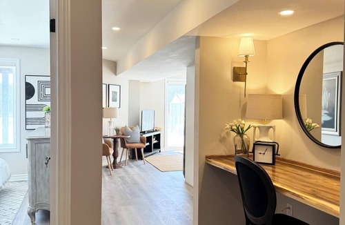 Doon South Apartment | Designer 1 Bed OR 2 Bed + Office - Walkout by Pond