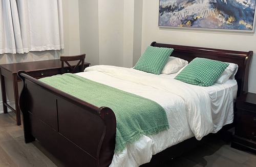 Oakville House | Designer suits 4BR Basement apartments in Oakville Jashwa Creek.
