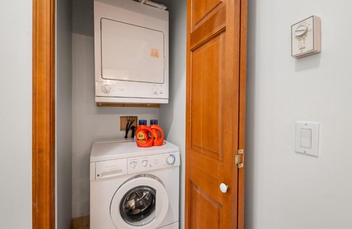 Blueberry Hill Apartment | Desirable Blueberry Hill