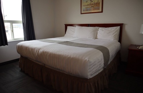 Whitehorse Hotel | Destination Family Hotel