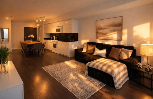 Wellington Place Apartment | Downtown 2BR Oasis | Parking Included