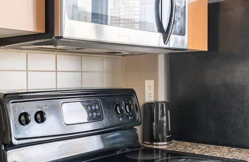 Toronto Entertainment District Condo | Downtown Toronto Luxury Suite