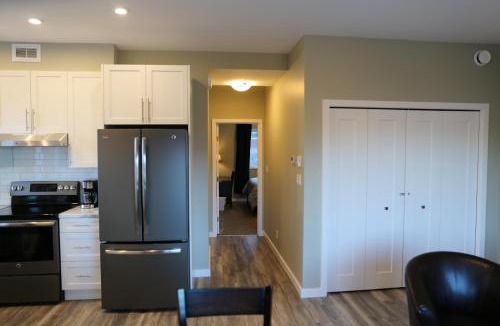 Whitehorse Apartment | Downtown Whitehorse Deluxe 2 Bedroom Condo