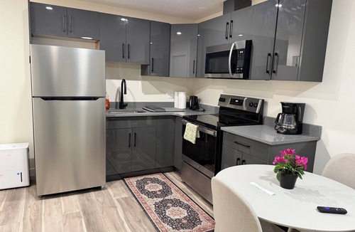 Regina Apartment | Dykee Brand new 2 Bedroom 1 bath suite with sofa bed, in the Greens, Regina.SK