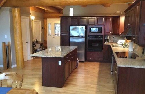 Beasley Cabin | East Kootenay Retreat