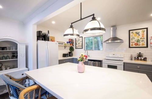 Baysville House | Echo Lake Retreat, 5 BDRMS, Water Toys!