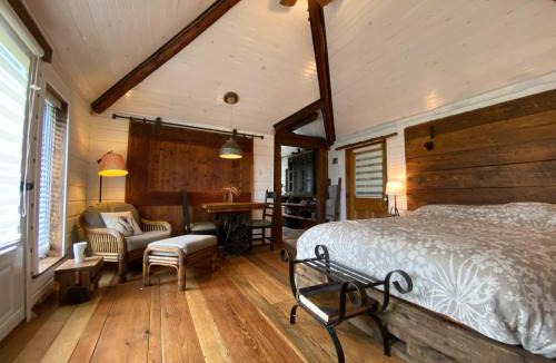 Ormstown House | Eco Lodge Bûcheron Bergère