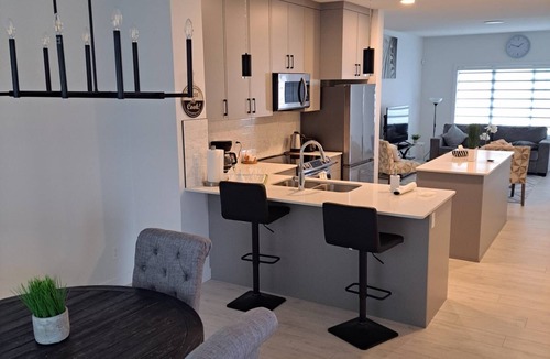 Northeast Edmonton House | Elegant 3 BRMs 2.5 BTHs and Garage parking House