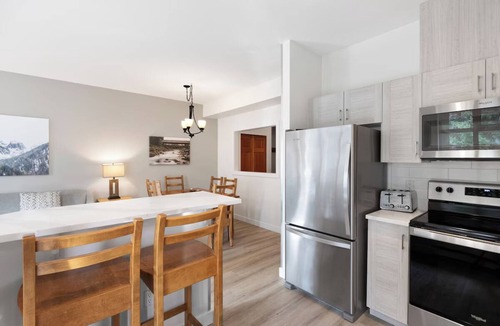 Village North Hotel | Elegant Stay w/Ski Storage Perfect for Adventure-Seeking Families | Heated Pool