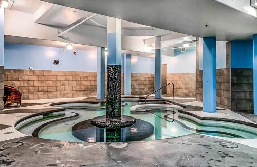Canmore Apartment | Elevated Penthouse - Pool, Hot Tub & Relaxing Atmosphere!