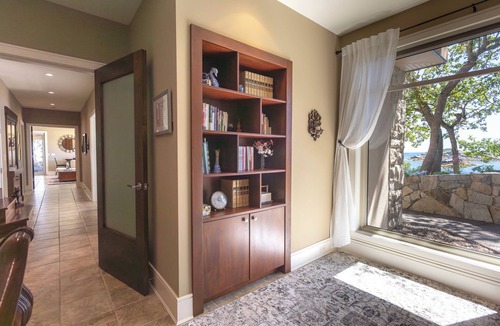 Regional District of Nanaimo House | Endless Coastal Views- Peaceful B&B in Nanoose Bay