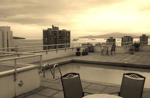 West End Apartment | English Bay Views - Davie Village 1 Br 1 Ba