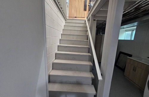Fletchers Creek South Apartment | Enjoy in a spacious private studio, Garden suite, Park view. 400 sq feet living
