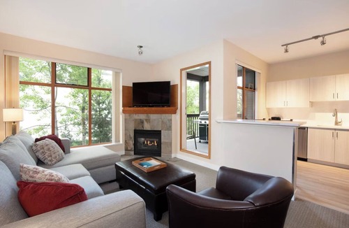 Village North Hotel | Enjoy Luxury Living & Ideal Village Location | Pool & Hot Tub