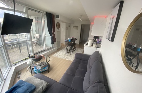 CityPlace House | Entire condo with king size bed in heart of Downtown