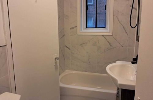 Cote-Des-Neiges—Notre-Dame-De-Grace Apartment | Entire rental unit - Montreal, Canada