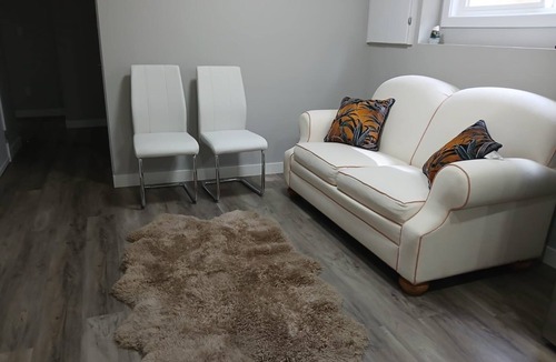 Saskatoon Apartment | Esplendido suites, perfect for couples, friends and travellers seeking pleasure