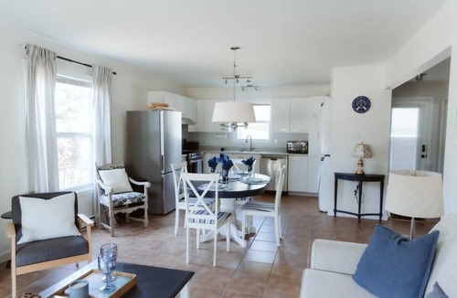 Magog Apartment | Etoile bleue - Beach, golf, hiking in Magog-Orford