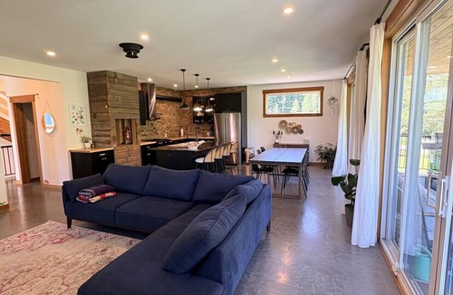 Rossland House | Evergreen Escape at Red Mountain