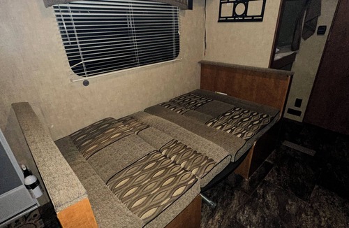 Hinton House | Experience “The RV Life” on our Fully Equipped Camper Trailer