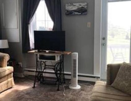 Twillingate House | Experience Tranquility Cricket Field Offers Charming Retreat in Twillingatate