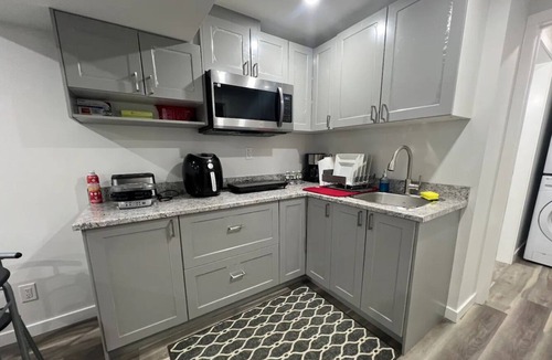 Regina Apartment | Exquisite Guest Suite in Regina