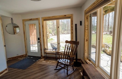 Georgian Bluffs House | Fadak Forest- A Chalet in the trees