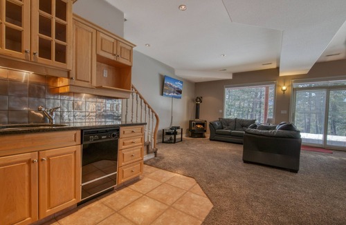 East Kootenay Condo | Fairmont Creek Property Rentals Marble Canyon