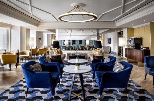 Financial District Hotel | Fairmont Royal York Gold Experience