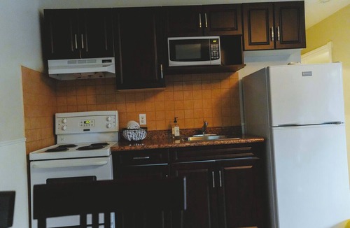 Bobcaygeon Cottage | Falcon Cottage - 2 Bedroom - Family Friendly
