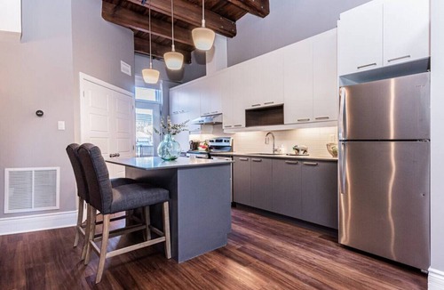 Plateau Mont Royal Apartment | Family Friendly 3-bedroom beauty in Le Plateau by Denstays